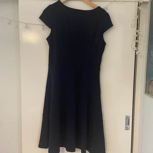 ~REDUCED~Jacqui E Navy Dress - Picture 2 of 7